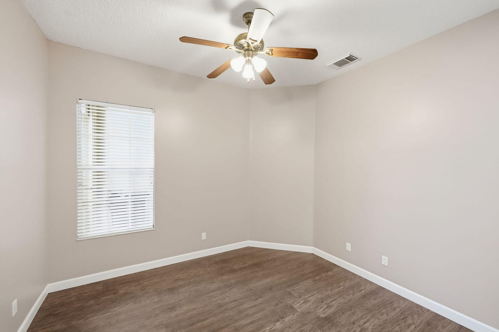 665 SW Lake Charles Circle, FL 34986 photo 25