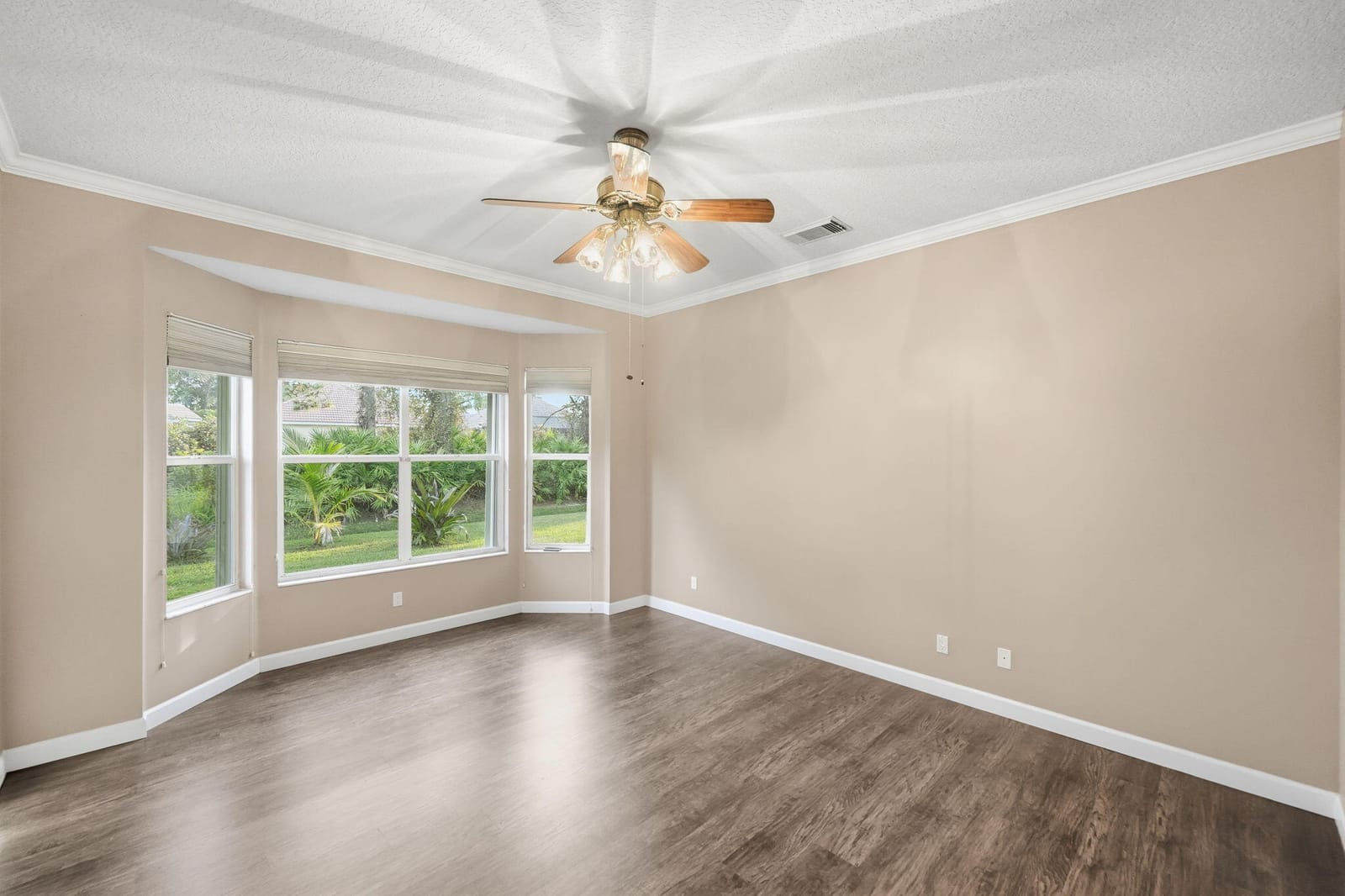 665 SW Lake Charles Circle, FL 34986 photo 27