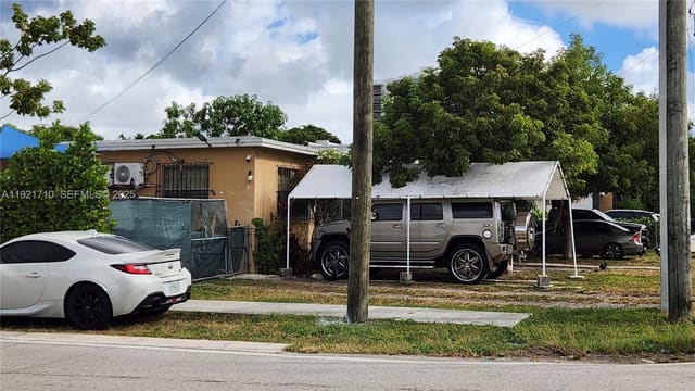 2895 SW 23rd Terrace, Miami, FL 33145