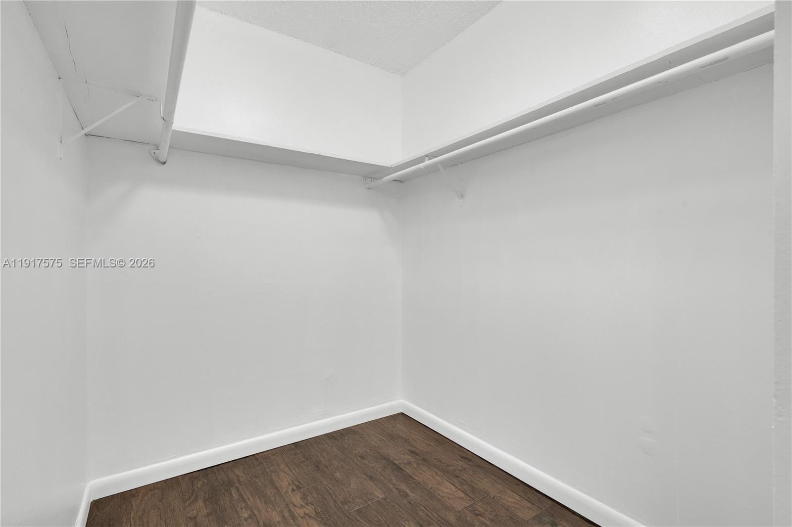 2020 NE 135th Street 805, North Miami, FL 33181 photo 18