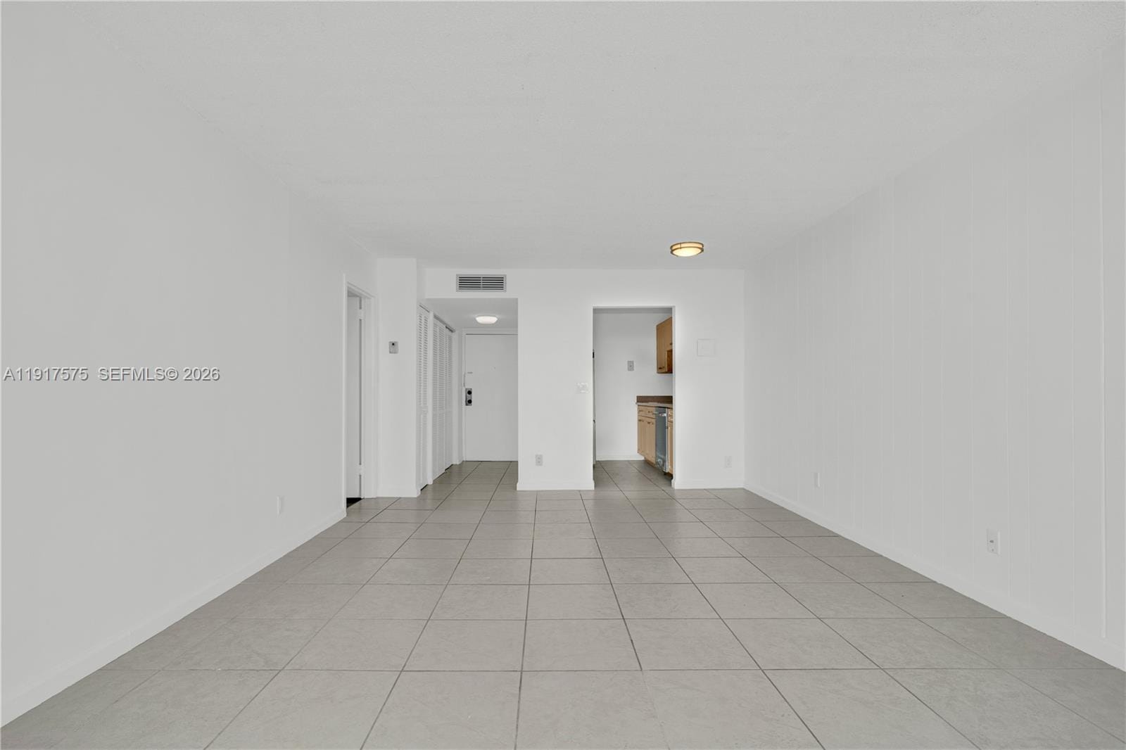 2020 NE 135th Street 805, North Miami, FL 33181 photo 7