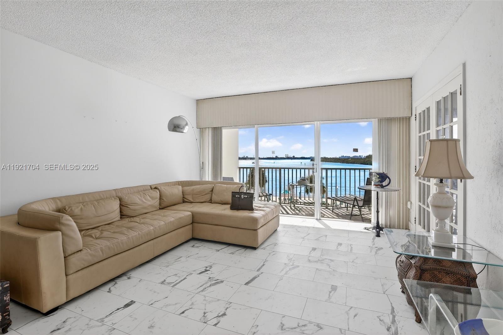 300 Bayview Drive 308 — photo 2