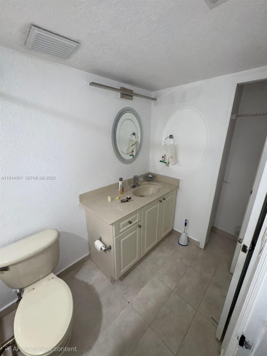 21130 SW 87th Avenue 203 — photo 10