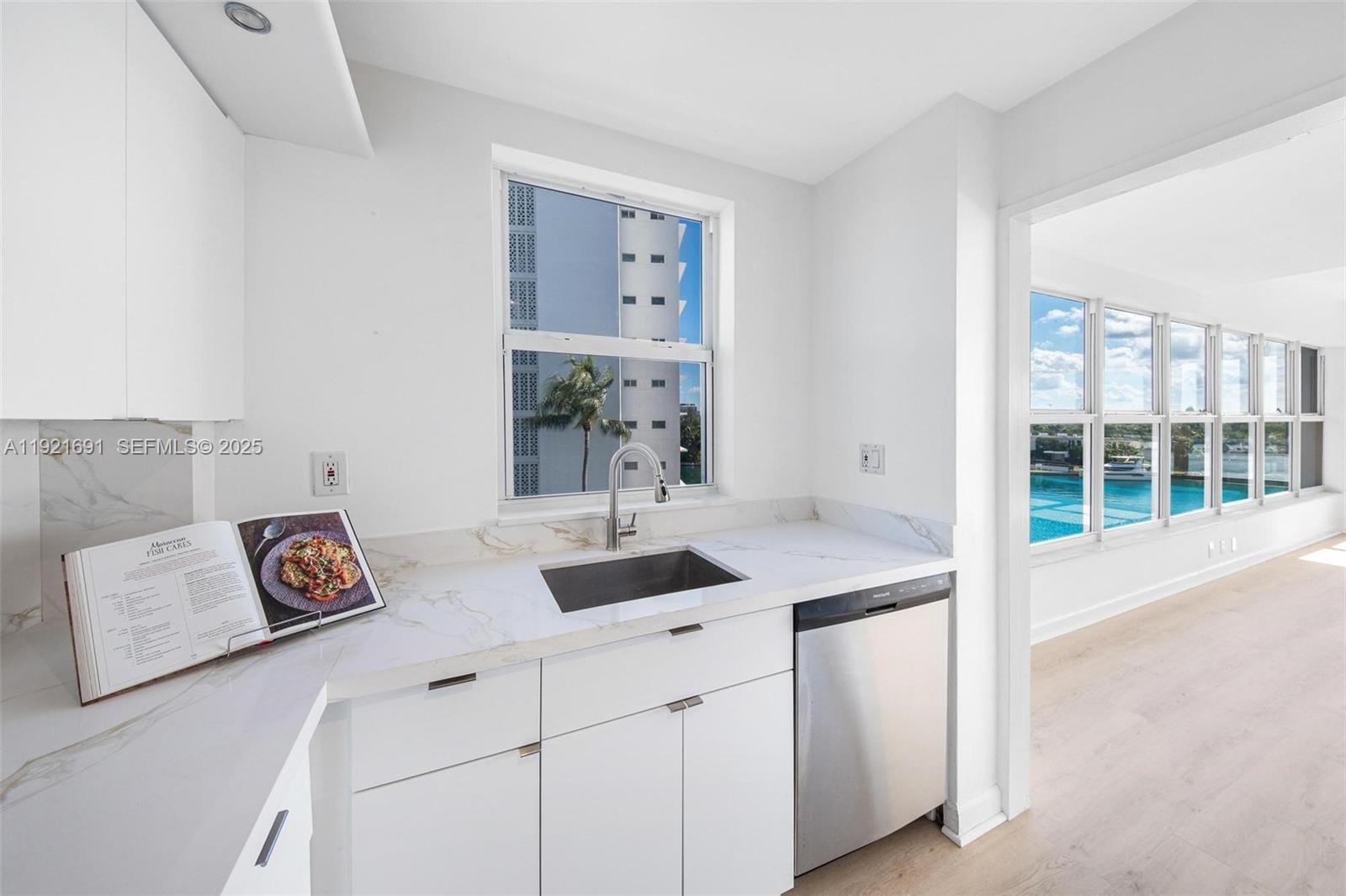 9100 W Bay Harbor Drive 5A, Bay Harbor Islands, FL 33154 photo 17