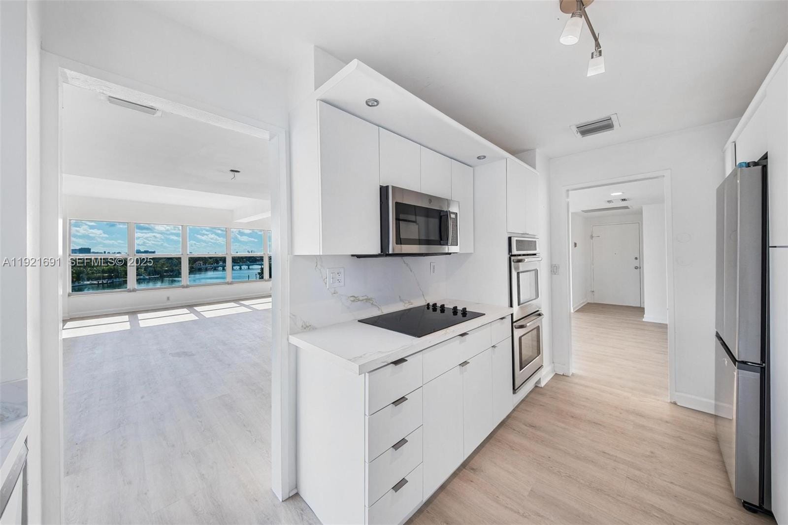 9100 W Bay Harbor Drive 5A, Bay Harbor Islands, FL 33154 photo 18