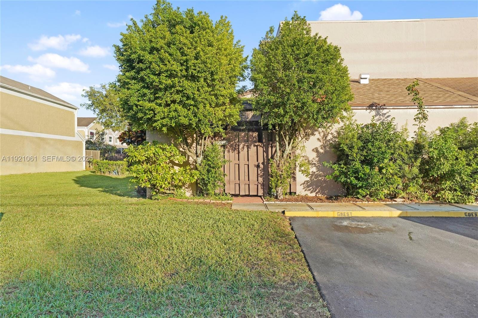 12393 NW 12th Court, Pembroke Pines, FL 33026 photo 2