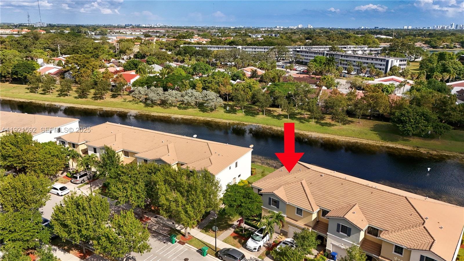 401 NE 194th Lane, Miami, FL 33179 photo 27