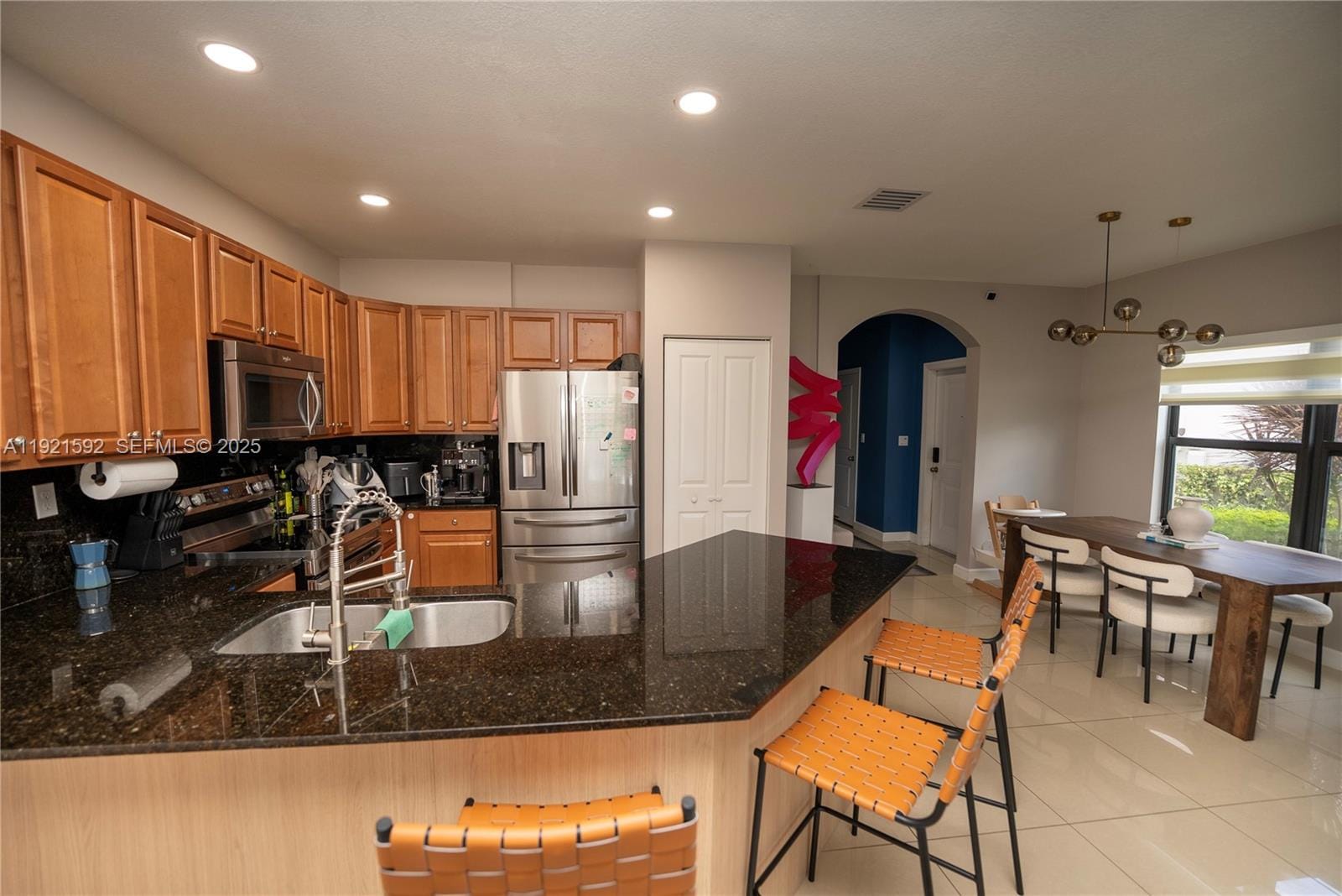 401 NE 194th Lane, Miami, FL 33179 photo 8
