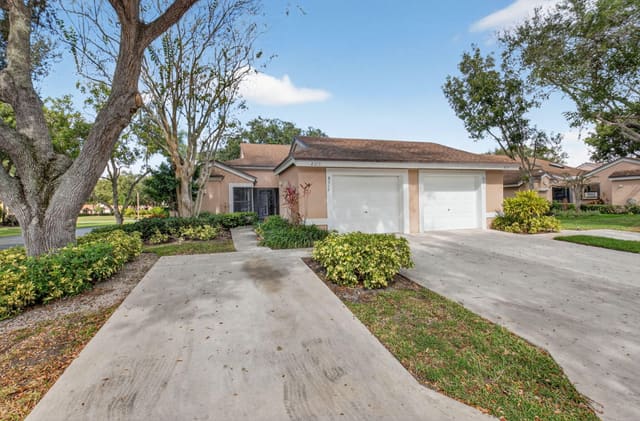 8315 Springlake Drive 8315, Boca Raton, FL 33496
