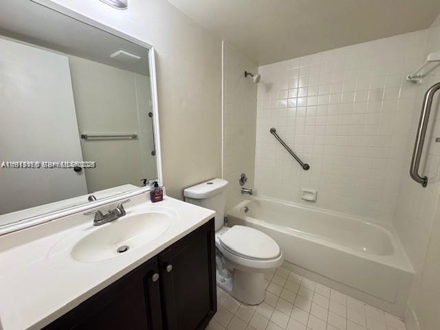 300 SW 134th Way 107E, Pembroke Pines, FL 33027 photo 8