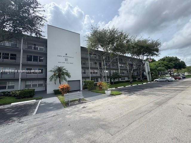300 SW 134th Way 107E, Pembroke Pines, FL 33027 photo 9