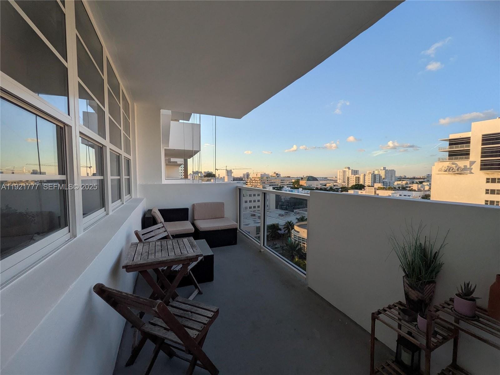 100 Lincoln Road 904 — photo 3