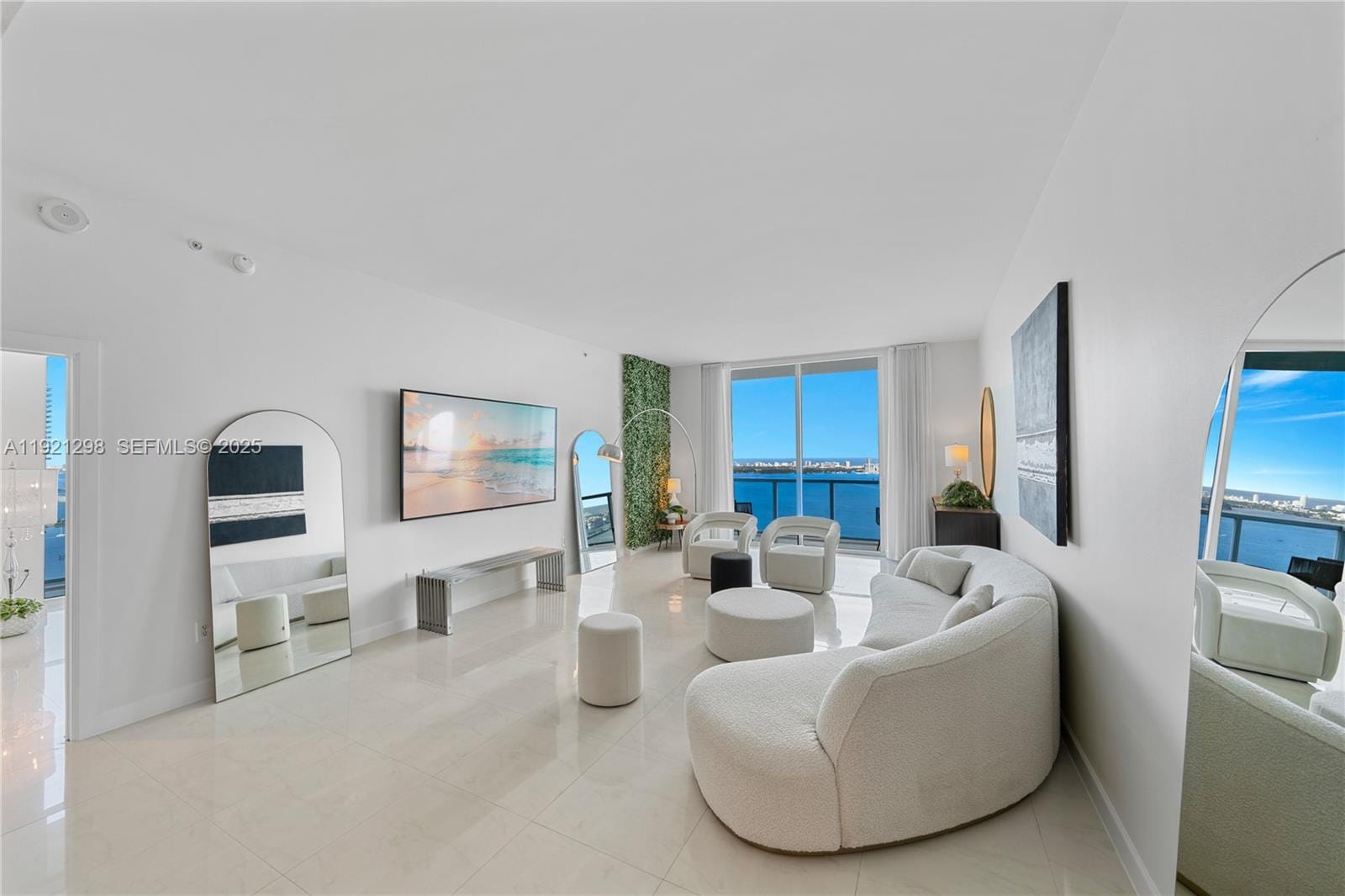 1900 N Bayshore Drive PH 4902, Miami, FL 33132 photo 2