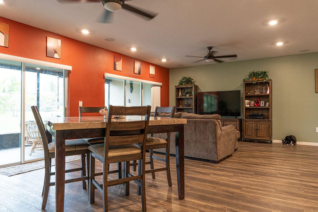 2108 SW Monterrey Lane — photo 4