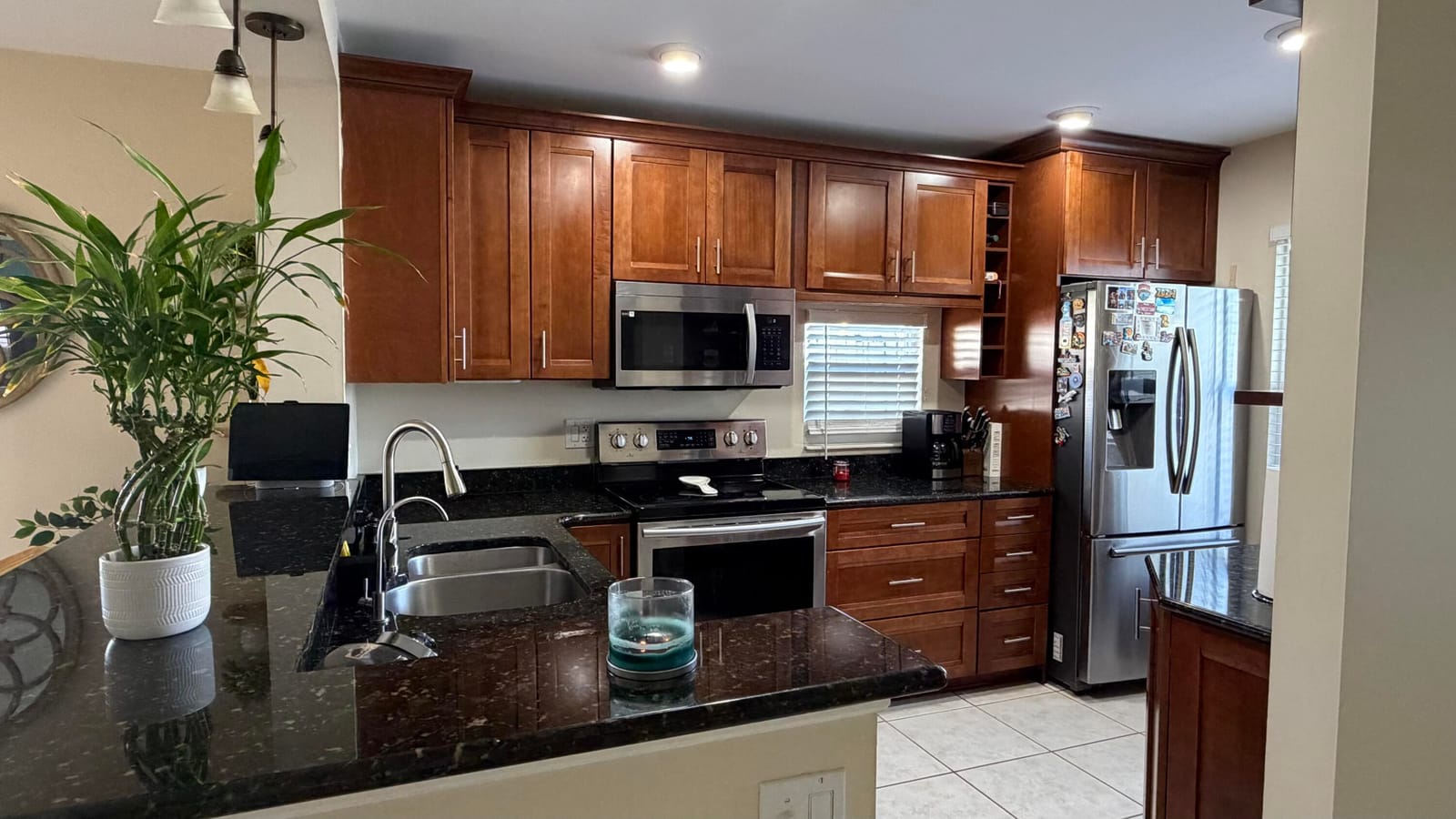 3911 Circle Lake Dr Drive — photo 9