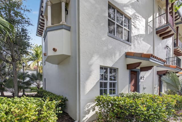1659 N Federal Highway, sold in Old Palm Grove, Delray Beach, FL