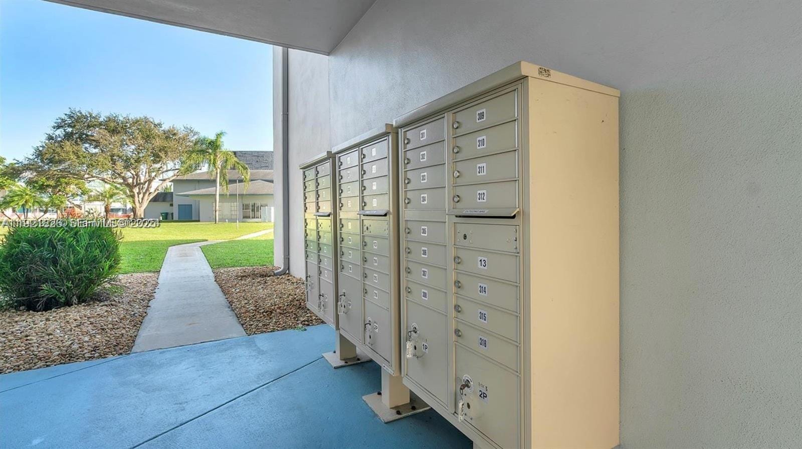 2223 Park Lane 207, Hollywood, FL 33021 photo 19