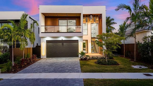 618 NE 17th Way, sold in Victoria Park Corr Amen P, Fort Lauderdale, FL