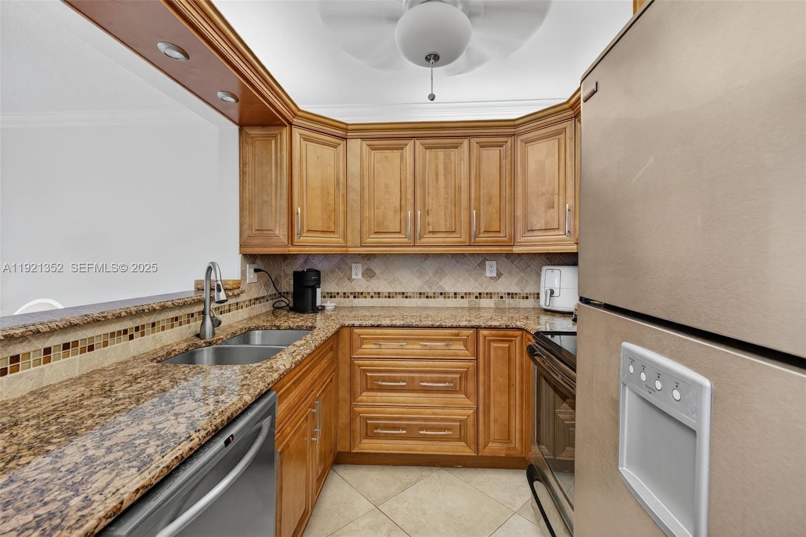 5681 SW 2nd Court 117 — photo 10