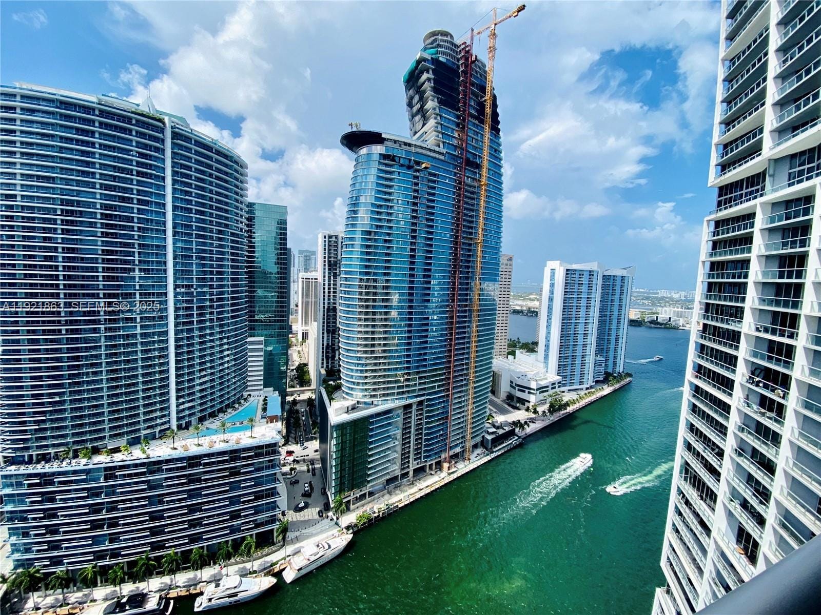 475 Brickell Avenue 3715, Miami, FL 33131