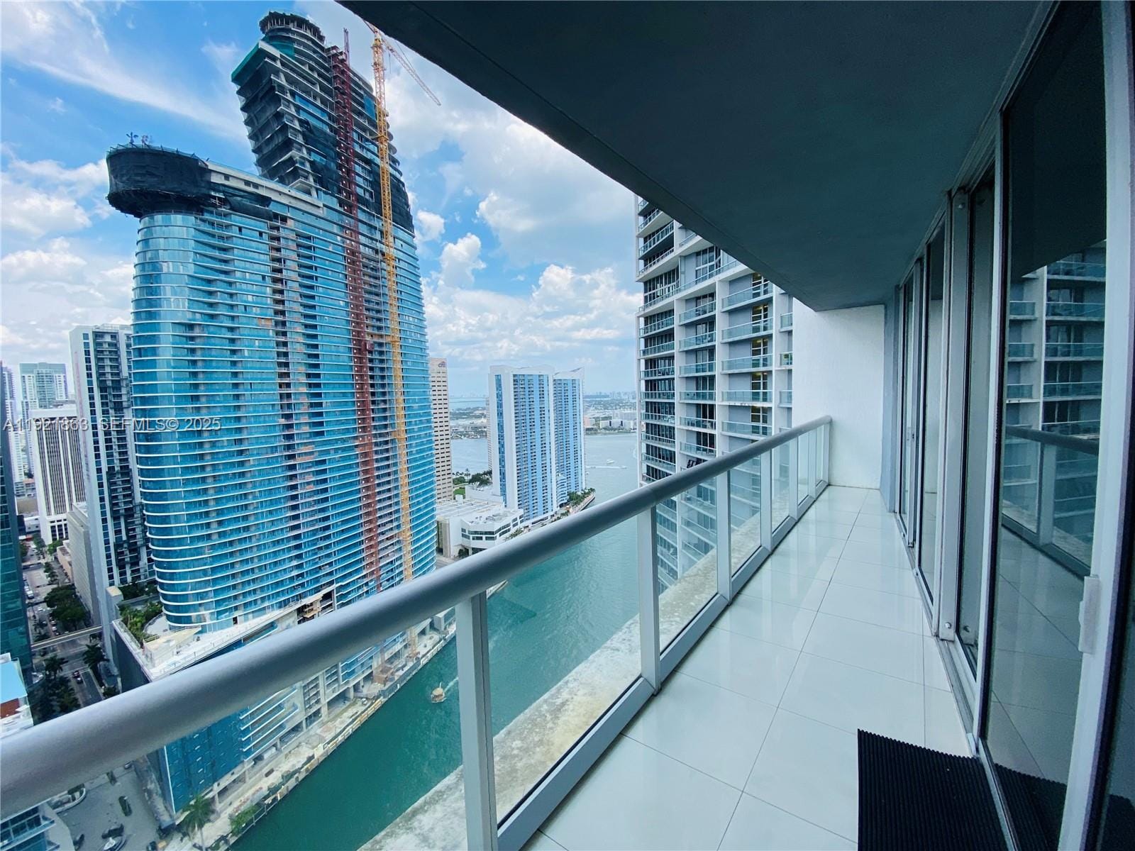 475 Brickell Avenue 3715, Miami, FL 33131 photo 21