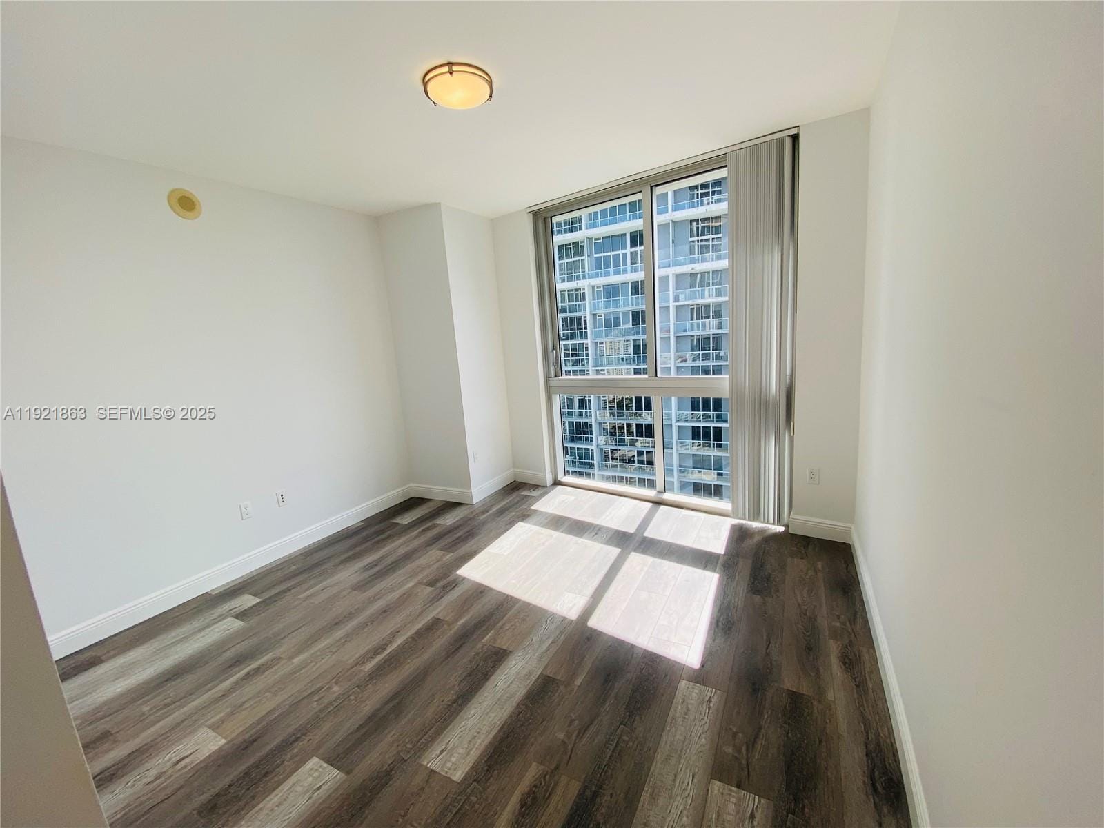 475 Brickell Avenue 3715, Miami, FL 33131 photo 9