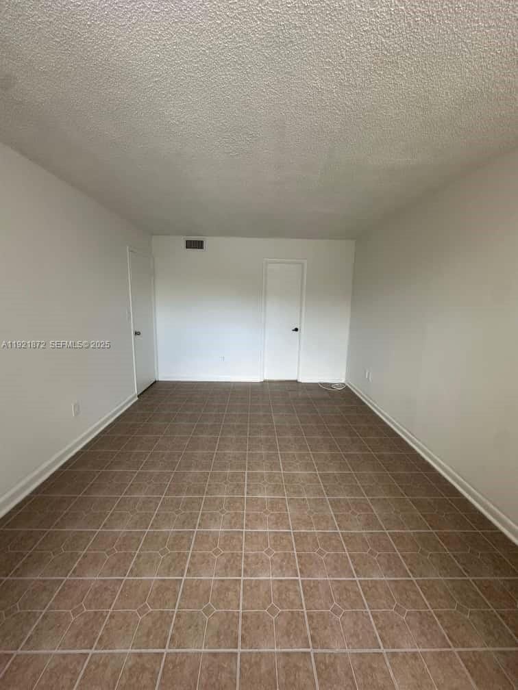 484 NW 165th St Road A-214, Miami, FL 33169 photo 8