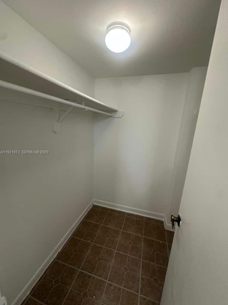 484 NW 165th St Road A-214, Miami, FL 33169 photo 10