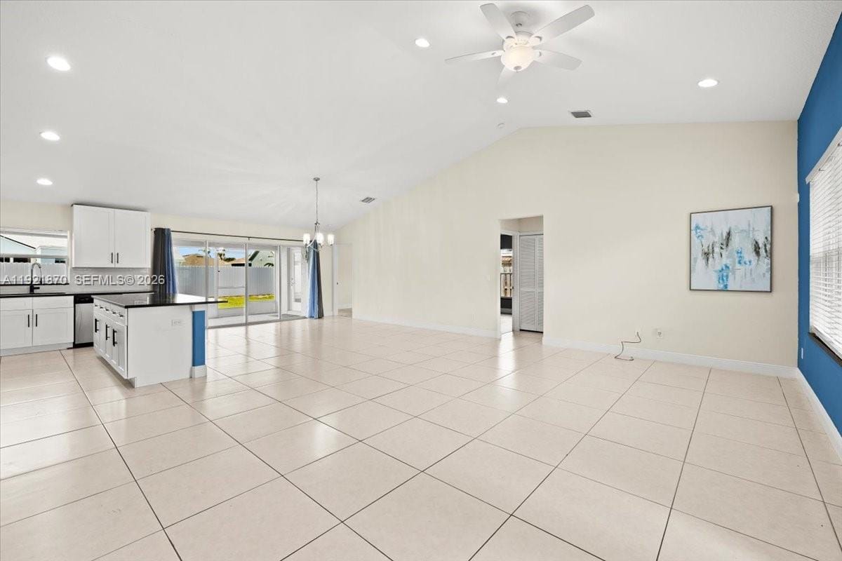 1156 SW Alexandria Avenue — photo 5
