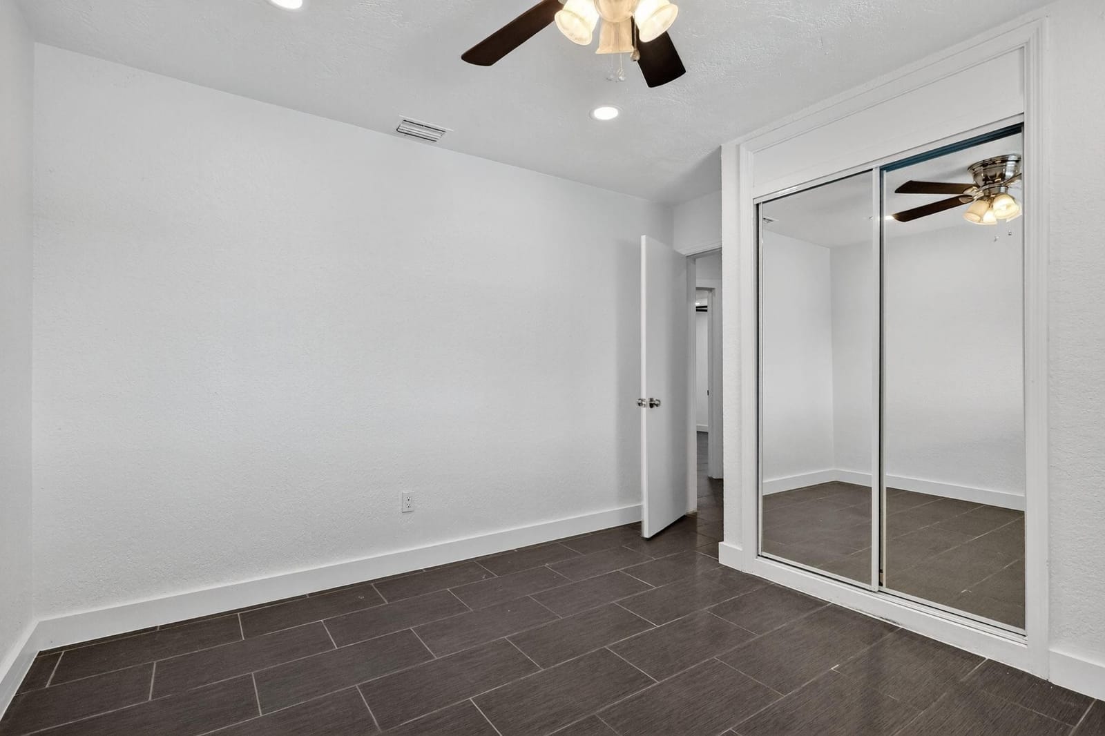 9720 NW 4 Street, Pembroke Pines, FL 33024 photo 26