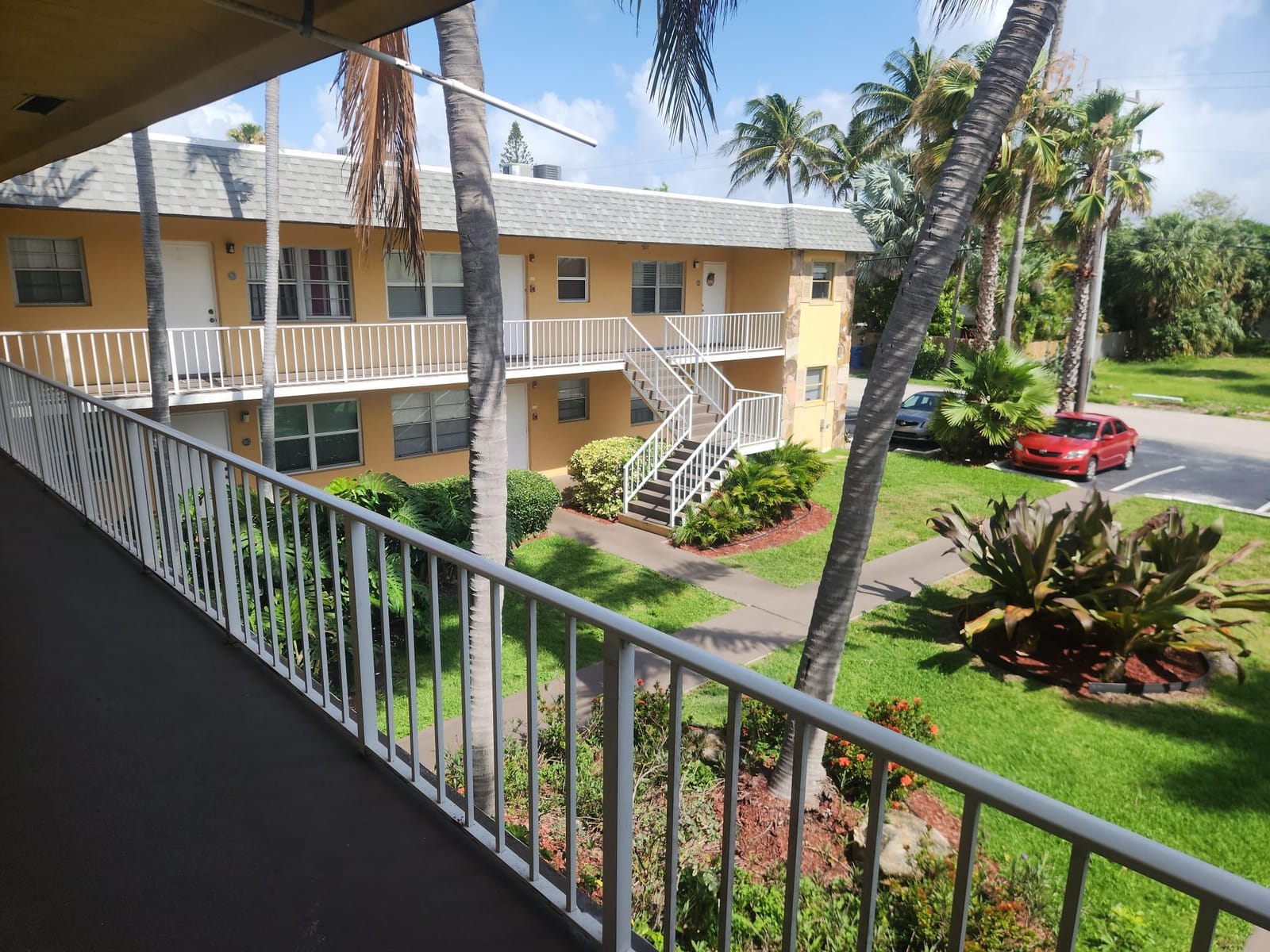 220 Croton Avenue 206, Lantana, FL 33462 photo 4