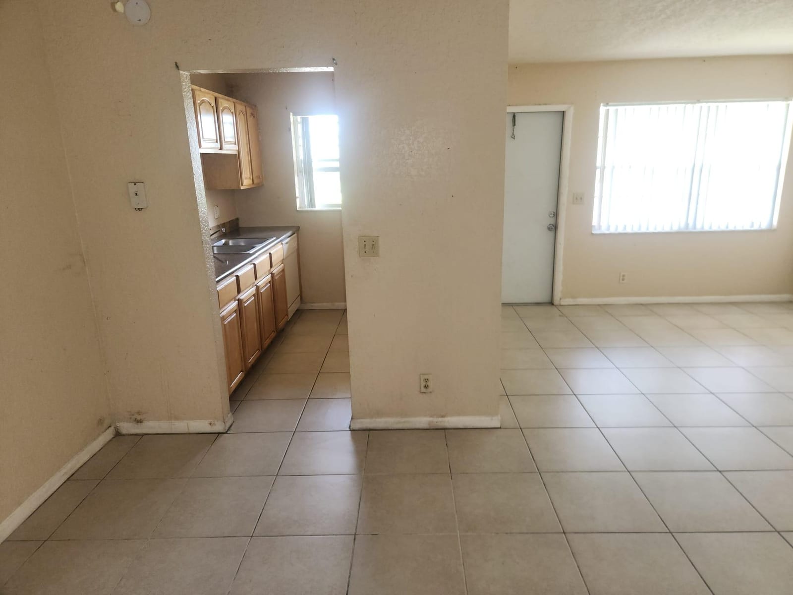 220 Croton Avenue 206, Lantana, FL 33462 photo 8