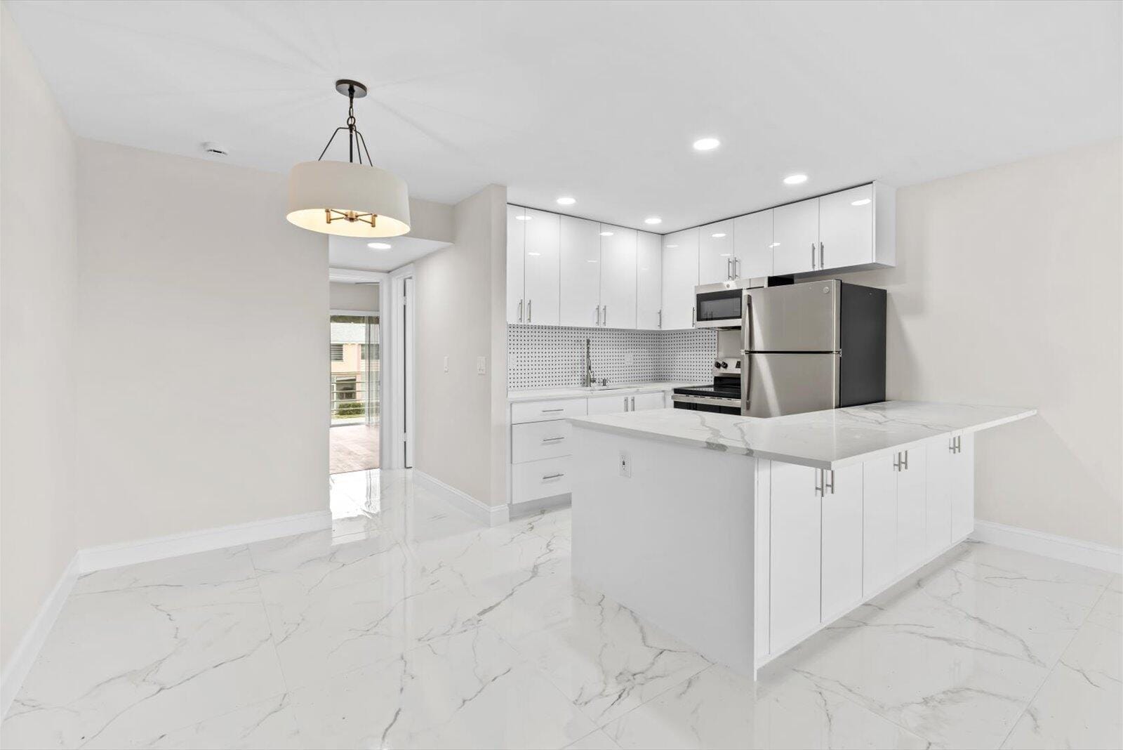 17 Andover A — photo 6