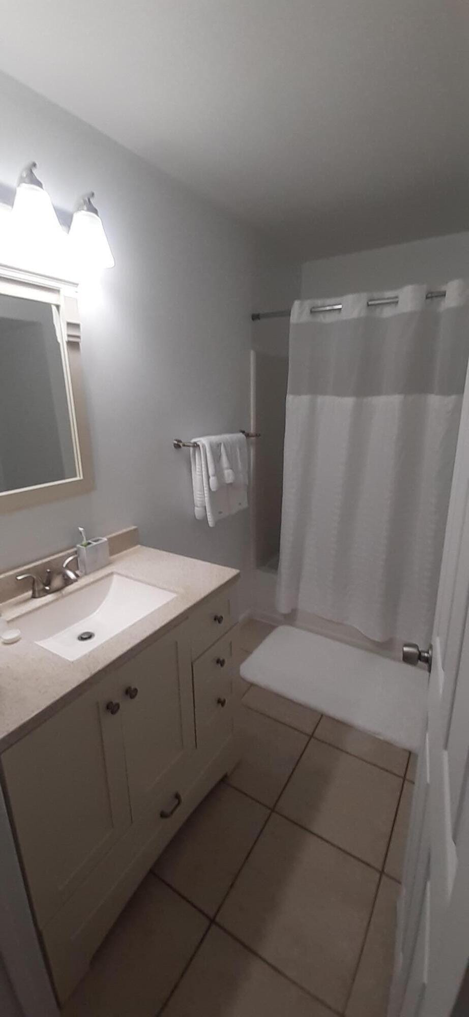 815 W Boynton Beach Boulevard 15-204 — photo 11