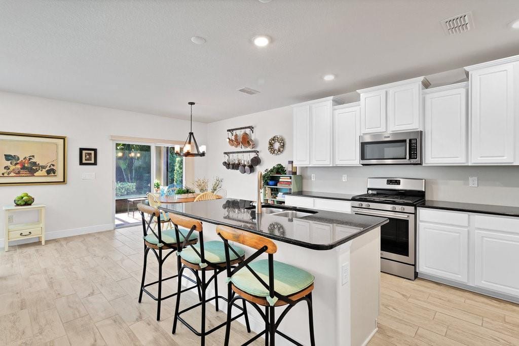 5949 Buttonwood Square, Vero Beach, FL 32966 photo 12