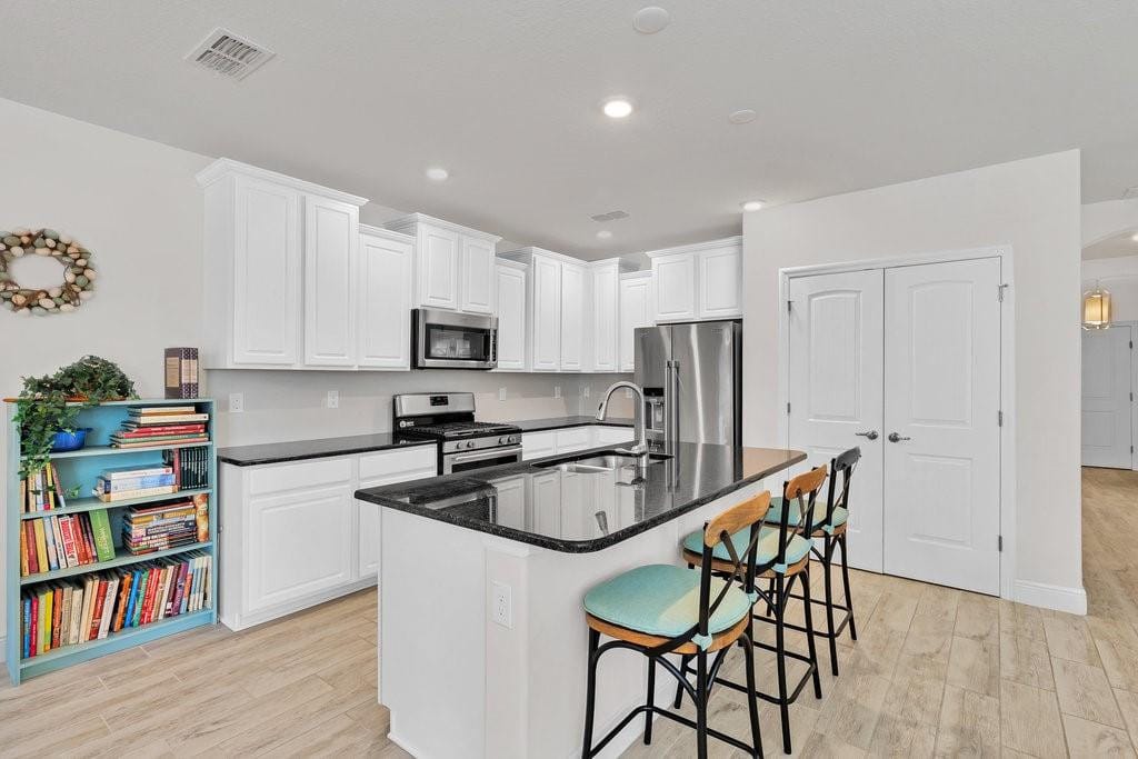5949 Buttonwood Square, Vero Beach, FL 32966 photo 14