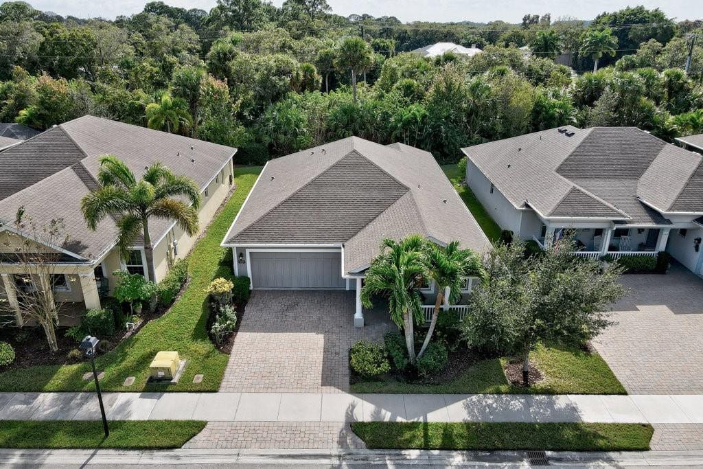 5949 Buttonwood Square, Vero Beach, FL 32966 photo 4