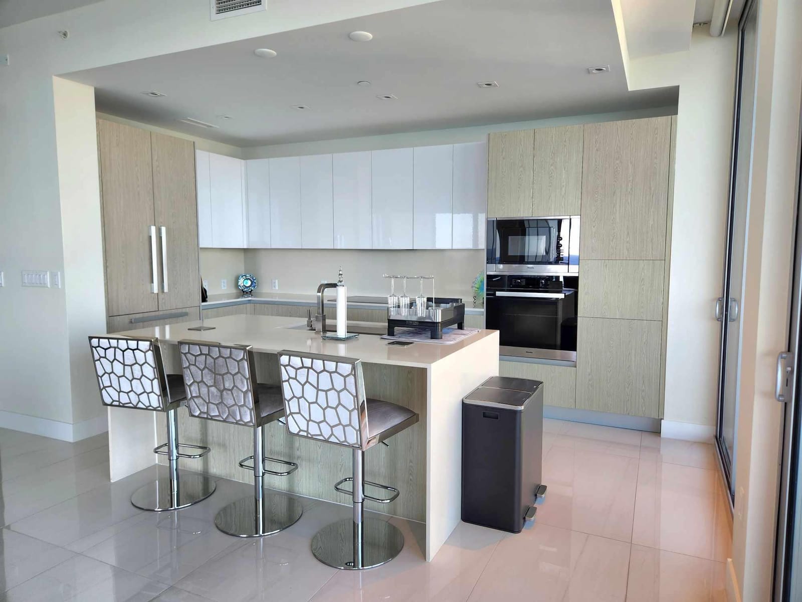 3100 N Ocean Drive H-1503 — photo 8