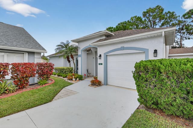 461 NW Marsala Terrace, sold in Kings Isle Phase Iia, Port St Lucie, FL