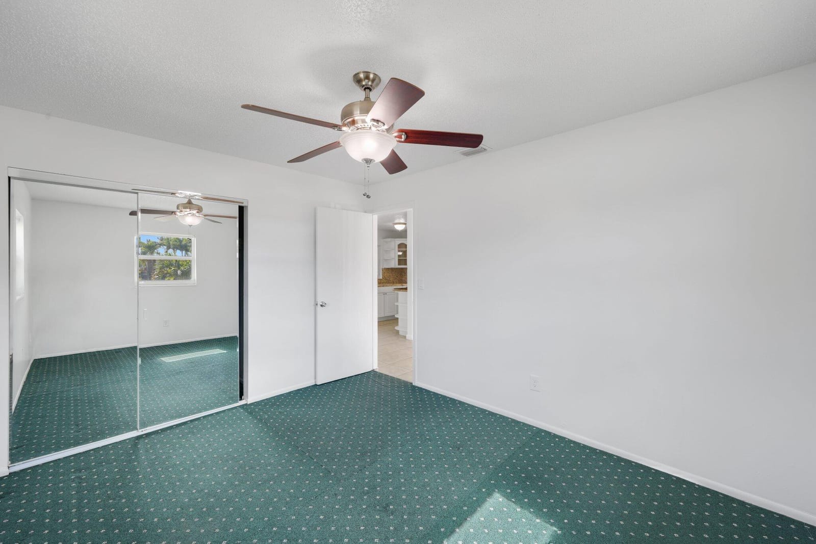 5613 S 36th Street — photo 11