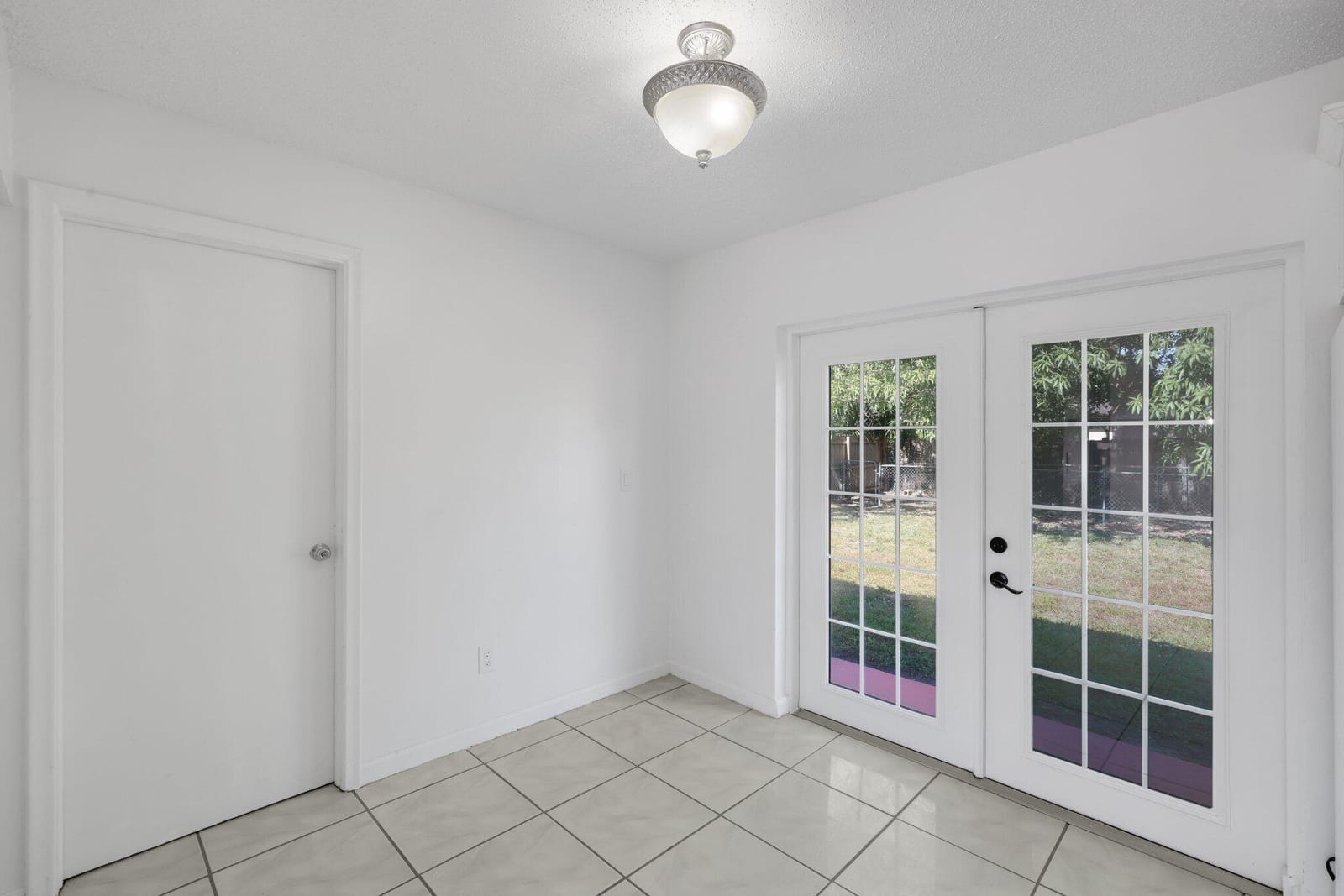5613 S 36th Street — photo 12