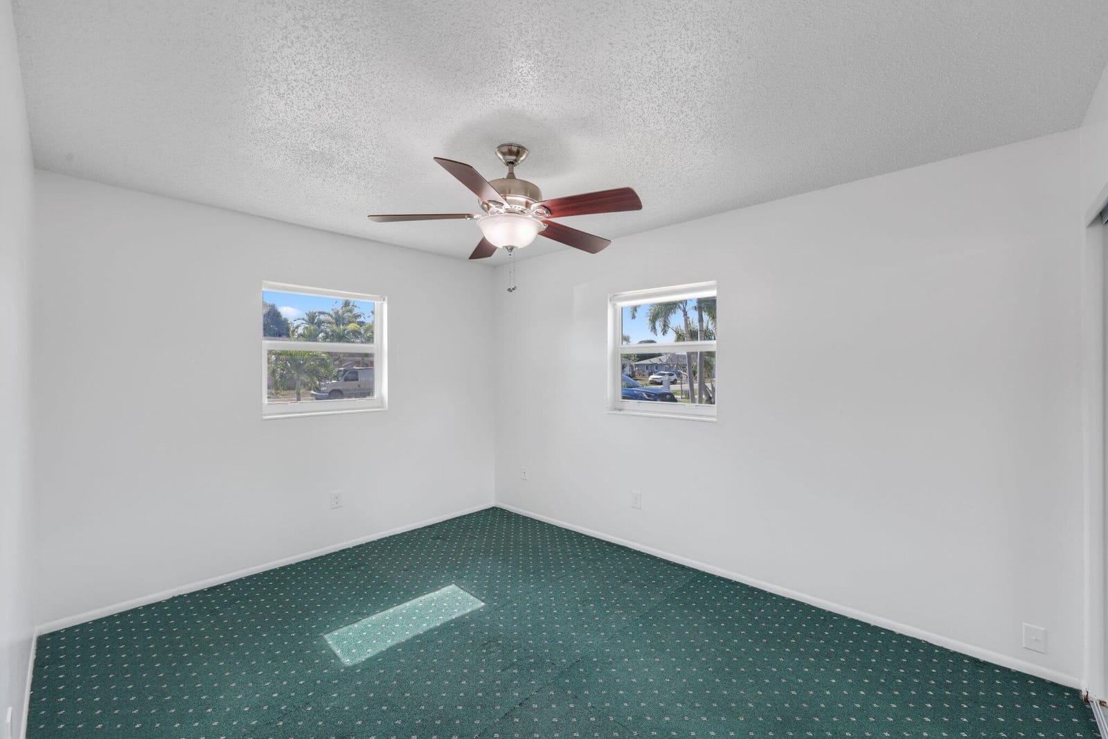 5613 S 36th Street — photo 10