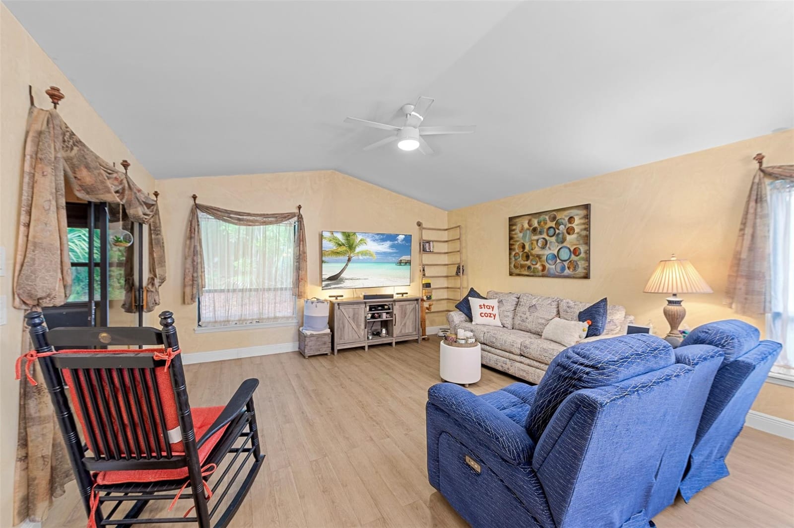 6809 SE Yorktown Drive, Hobe Sound, FL 33455 photo 22