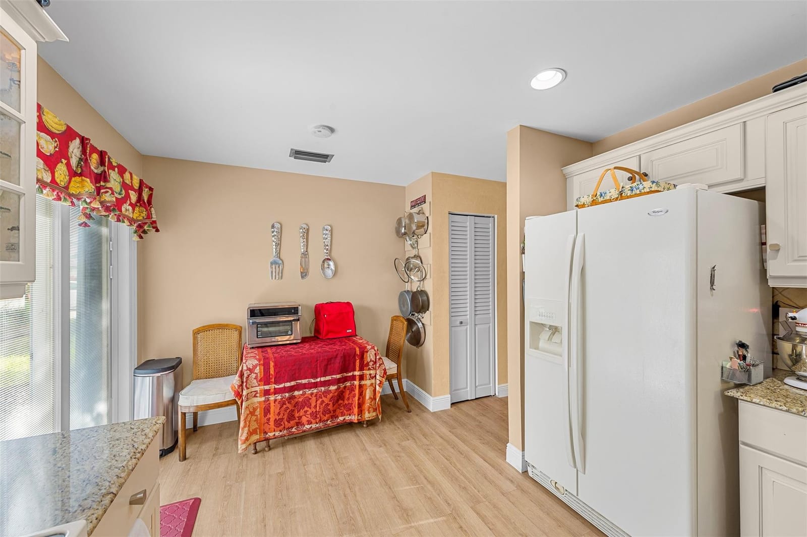 6809 SE Yorktown Drive — photo 8