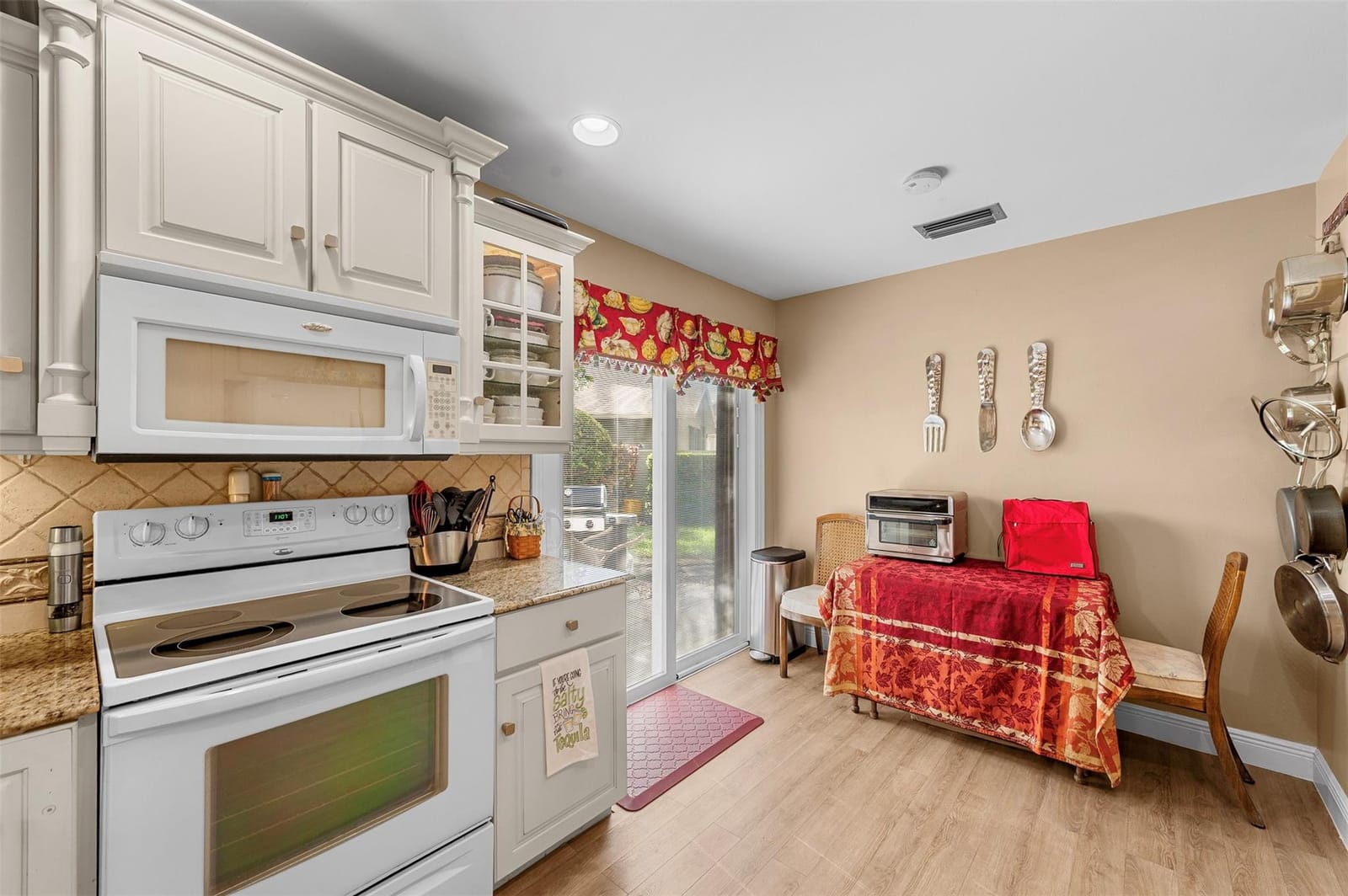 6809 SE Yorktown Drive — photo 9