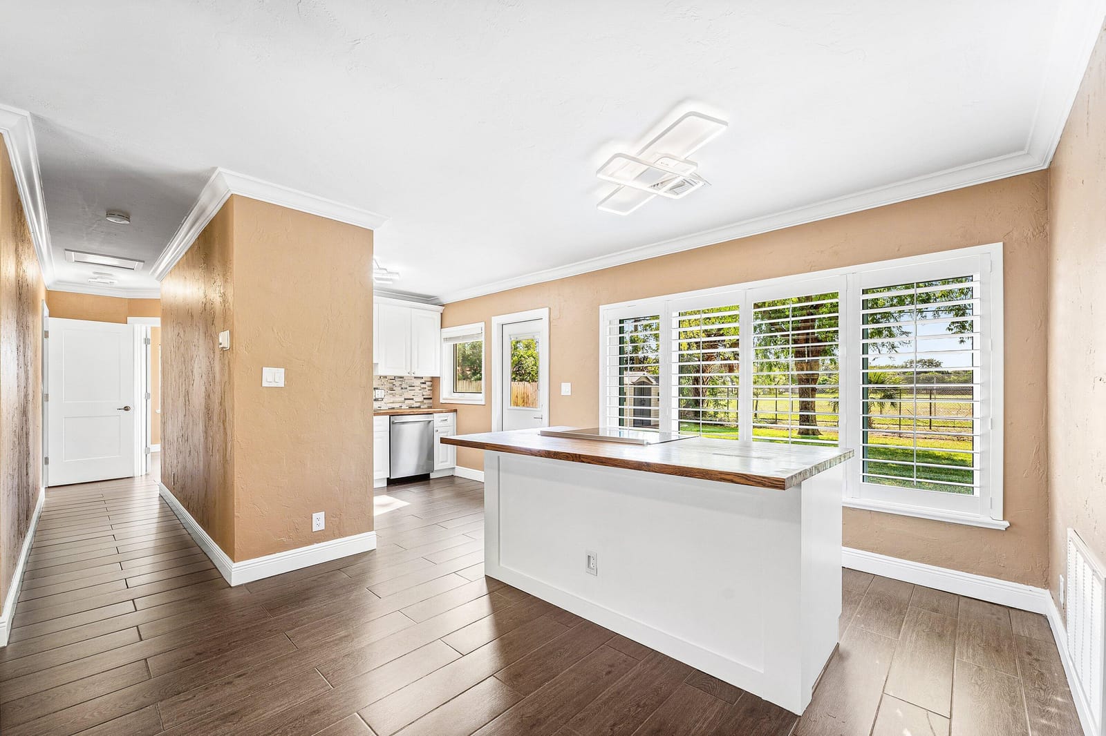 250 NE 20th Street, Delray Beach, FL 33444 photo 9