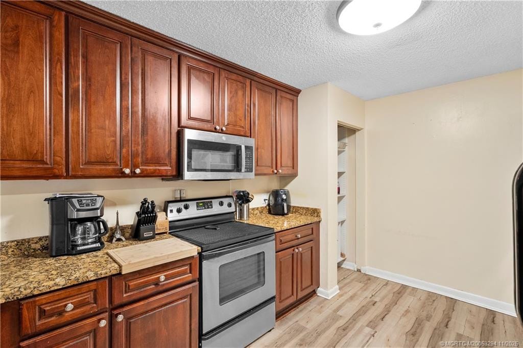 1100 SE Mitchell Avenue 101 — photo 2