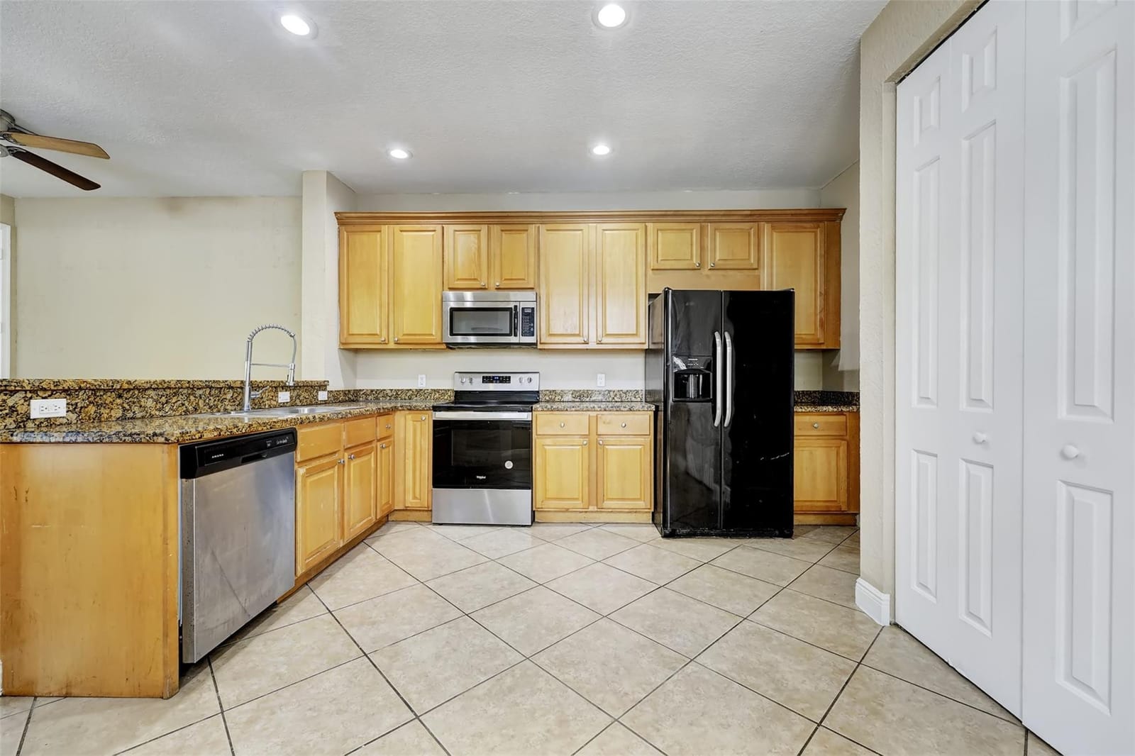 1109 NW 1st Avenue 1109 — photo 11