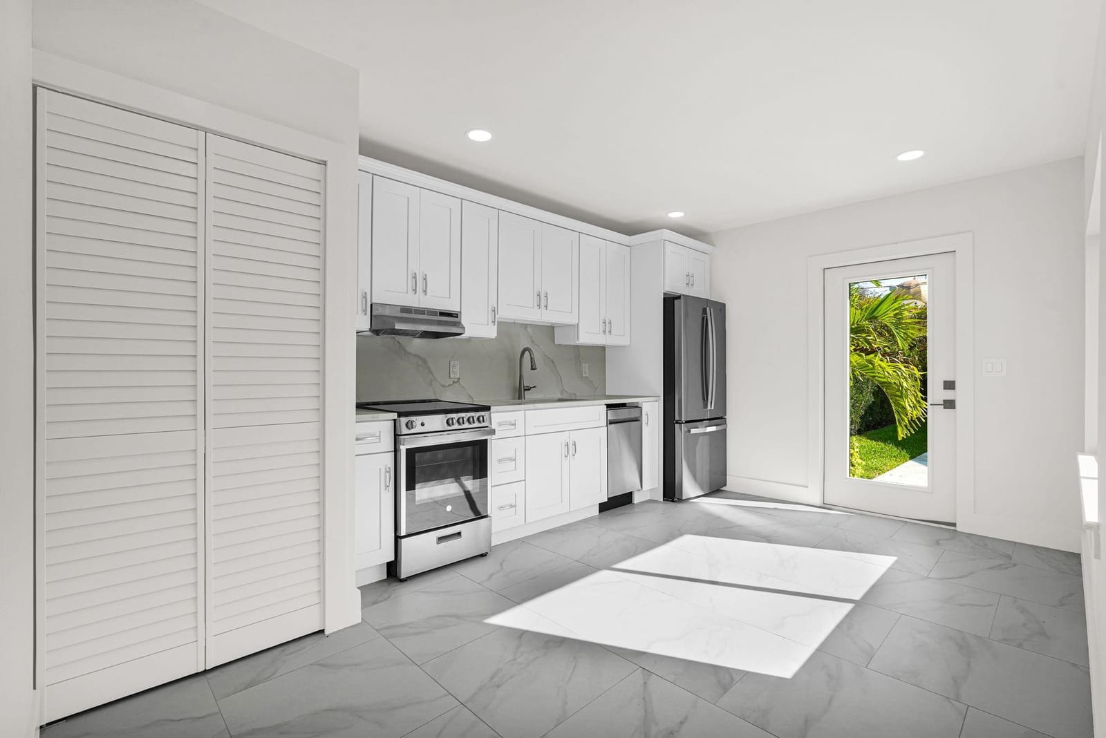 4015 Washington Road, West Palm Beach, FL 33405 photo 29