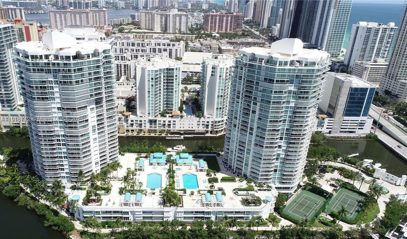 16400 Collins Avenue 1246 — photo 4